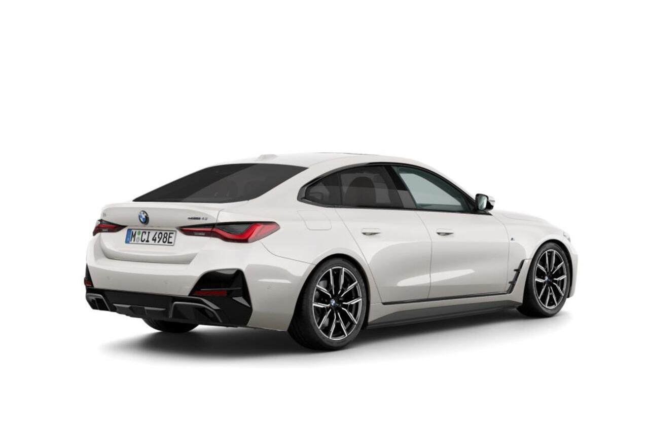 BMW i4 eDrive40 M Sport Edition 84 kWh | M Sportpakket | Innovation Pack | Comfort Pack | Showroomvoordeel | ElectricDeals