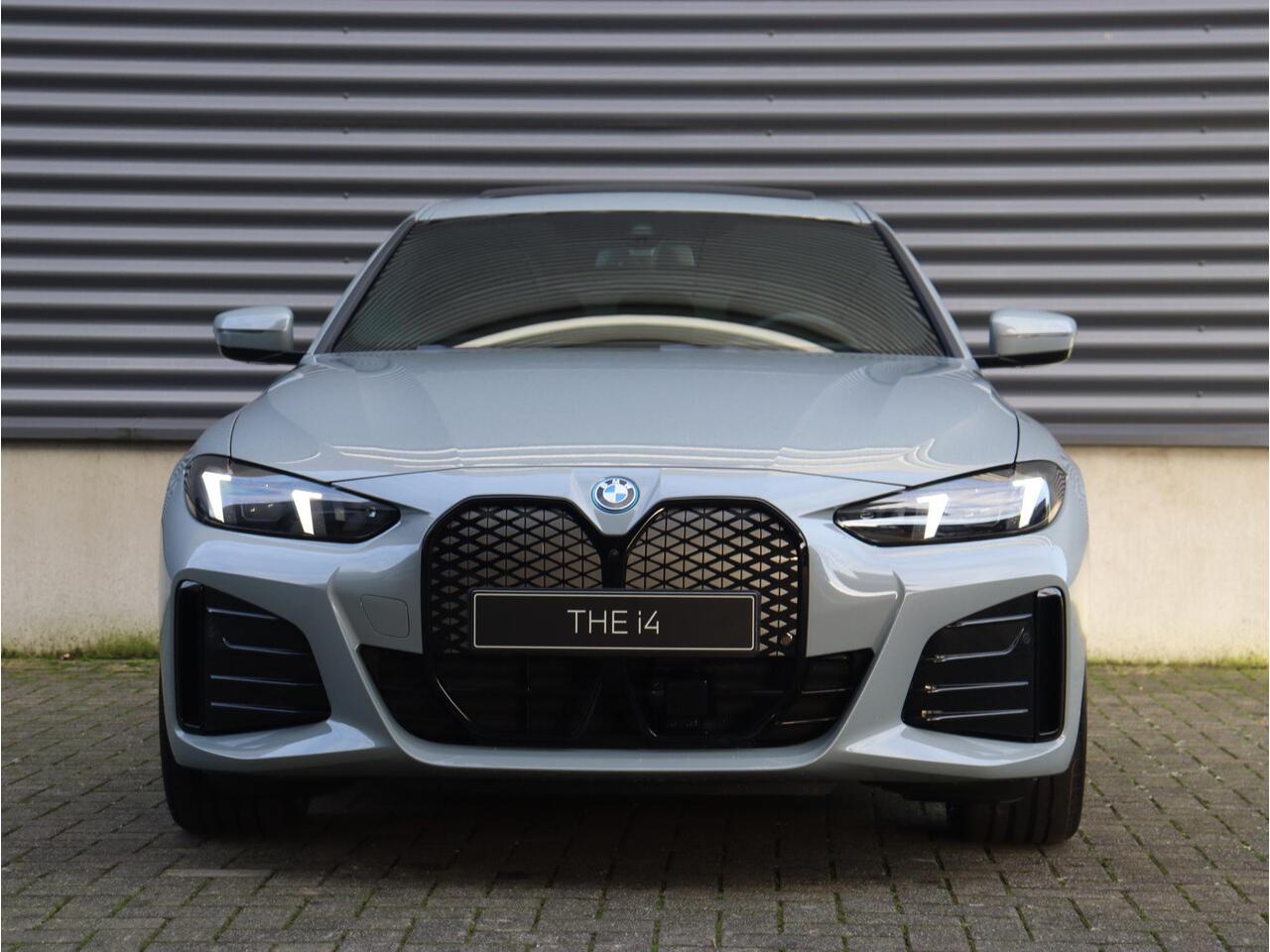 BMW i4 eDrive40 M Sport Edition | M Sportpakket Pro | Innovation Pack | Comfort Pack | Trekhaak | Showroom Selection