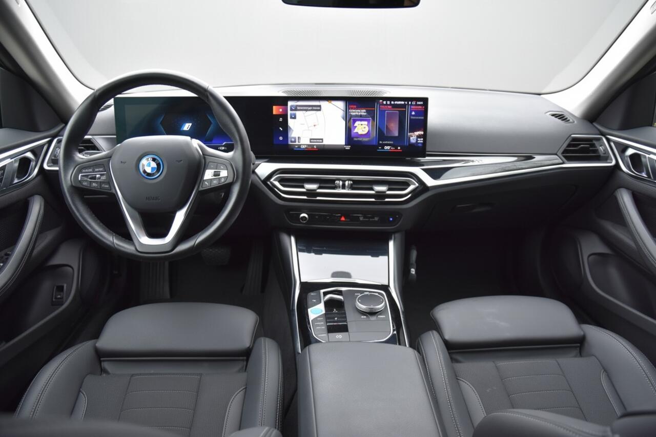 BMW i4 eDrive40 High Executive 84 kWh | 340PK | 18"LMV | CAMERA