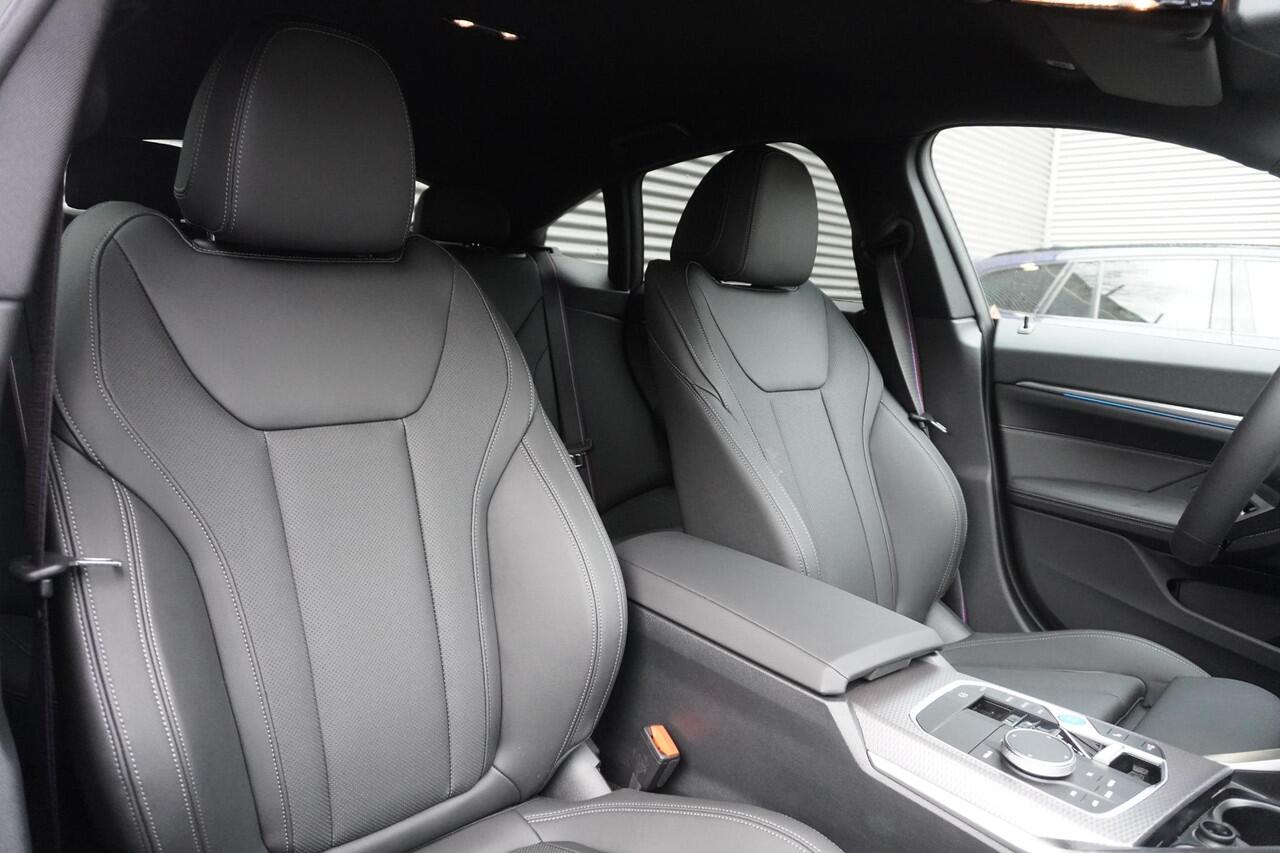 BMW i4 eDrive35 M Sportpakket Pro | Comfort Pack | HiFi System | Parking Assistant | Achteruitrijcamera | Comfort Access | Alarmsysteem klasse 3