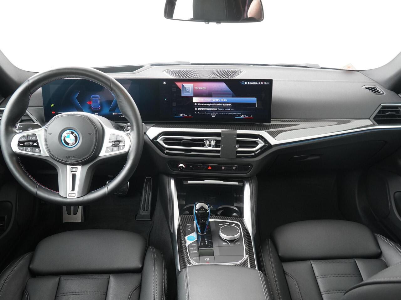 BMW i4 M50 High Executive 84 kWh | Driving Assistant Professional | Trekhaak | Harman Kardon |