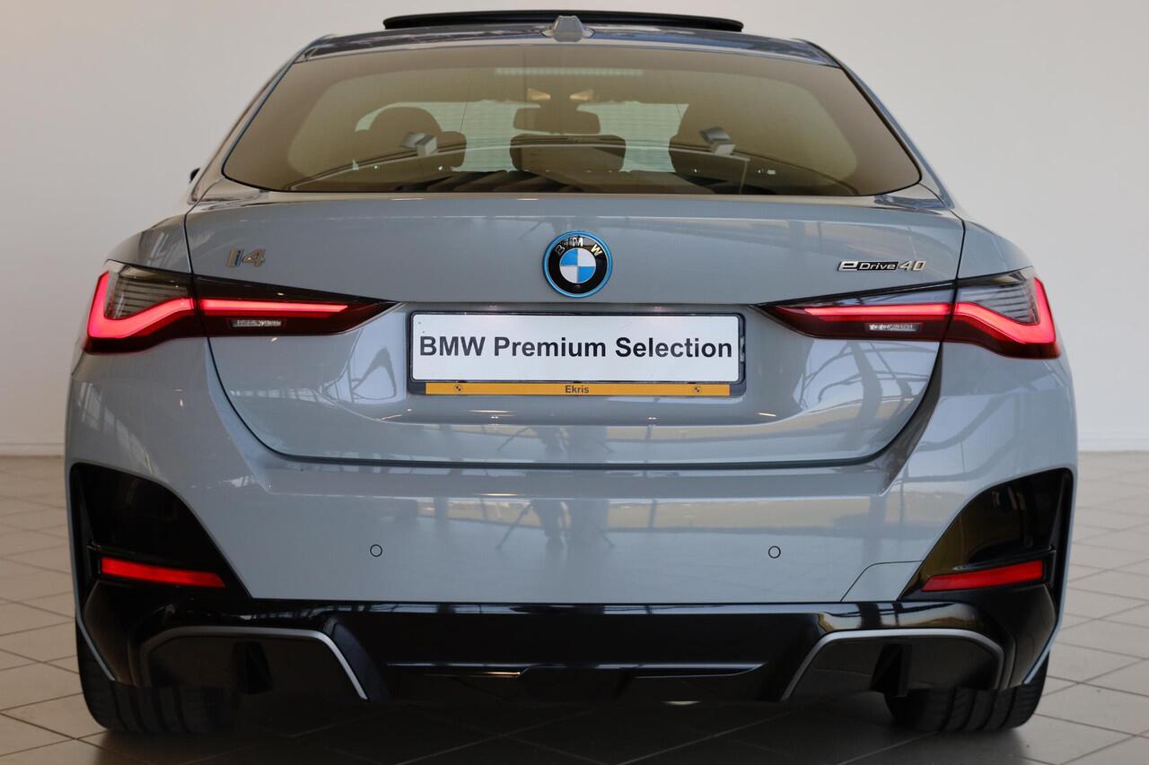 BMW i4 eDrive40 | M Sportpakket | Voorstoelen Verwarmd | Achteruitrijcamera | Trekhaak