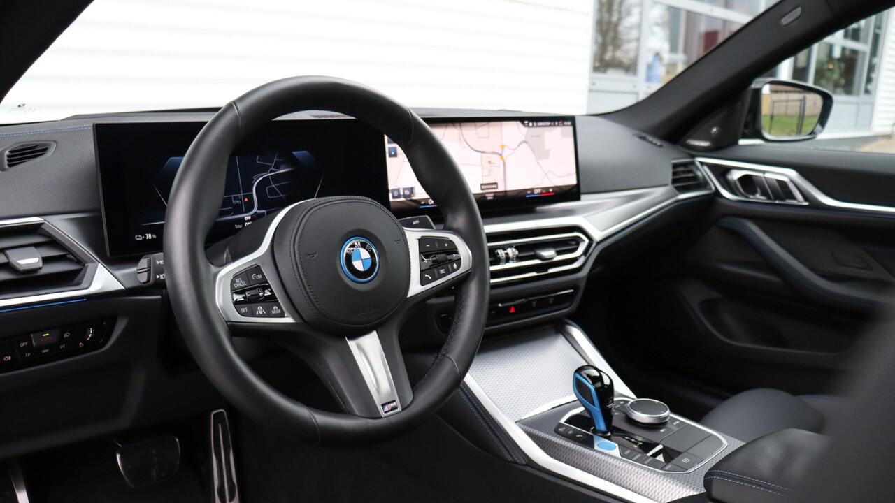 BMW i4 eDrive35 High Executive M-Sport | Harman/Kardon | Schuifdak | Head-up | Trekhaak | Driving Assistant Professional