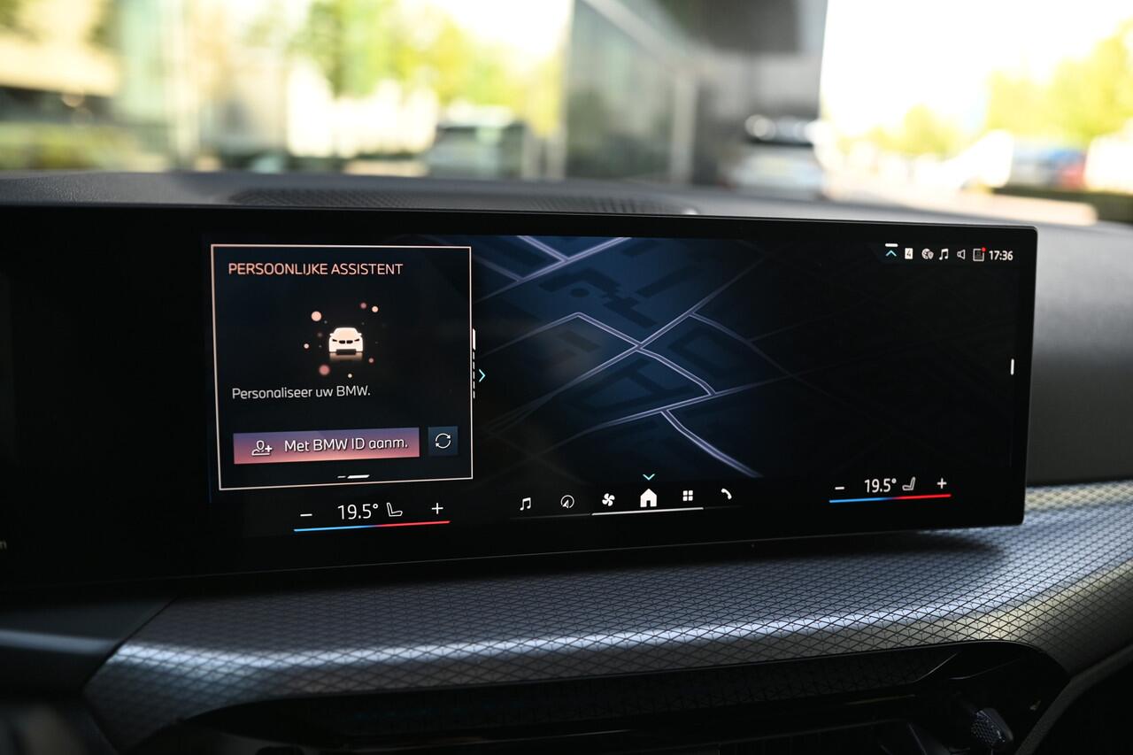 BMW i4 eDrive40 Gran Coupé M Sport / Adaptieve LED / Active Cruise Control / Comfort Access / Parking Assistant / Live Cockpit Plus / Stoelverwarming