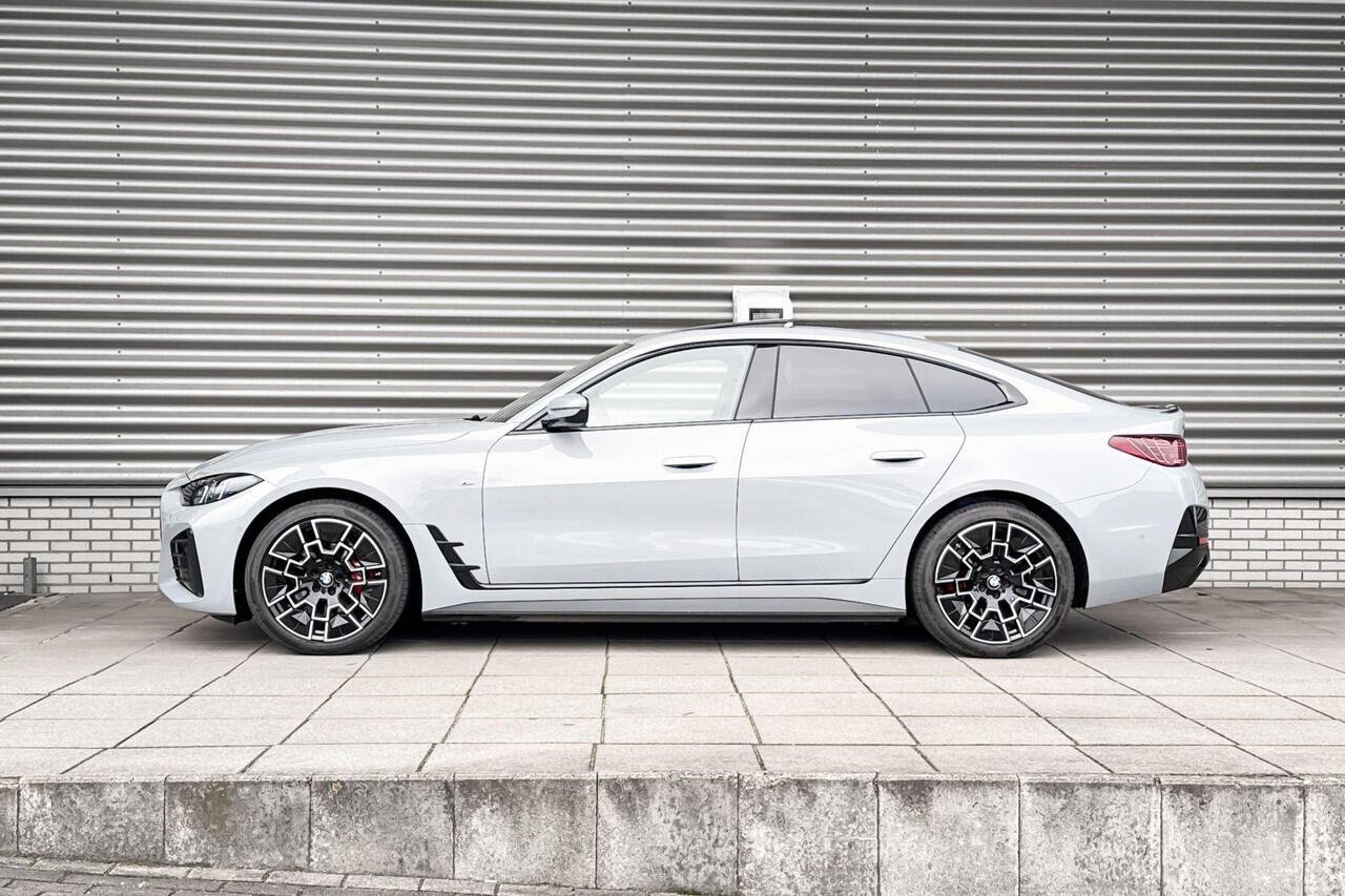 BMW i4 eDrive35 M Sportpakket Pro / Comfort Pack / Schuif-/kanteldak / Achteruitrijcamera