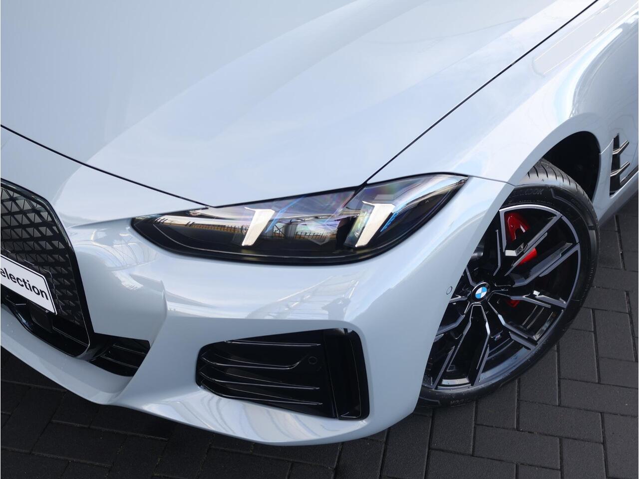 BMW i4 eDrive35 M Sport Edition | M Sportpakket Pro | Innovation Pack| Comfort Pack | Trekhaak | Showroom Selection