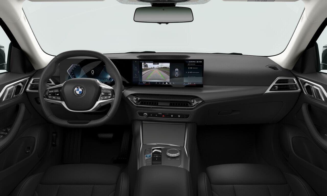 BMW i4 eDrive35 | Pure Edition | 17'' | Comf. Acc. | ACC | Getint glas | Stoelverw. | Camera