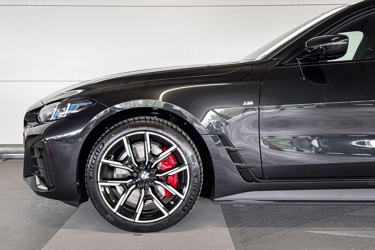 BMW i4 eDrive35 M Sport Edition | Selections