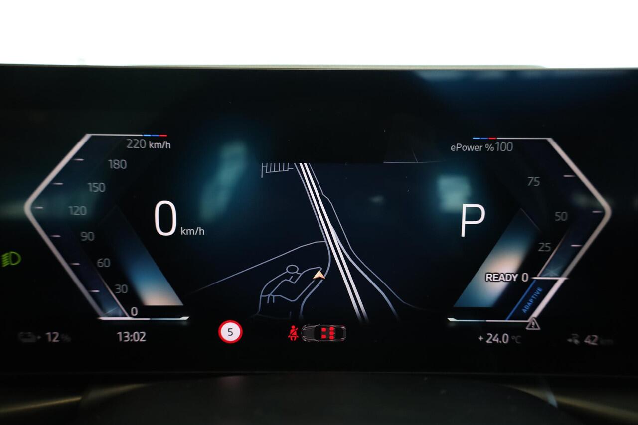 BMW i4 eDrive40 | M Sportpakket | Voorstoelen Verwarmd | Achteruitrijcamera | Trekhaak