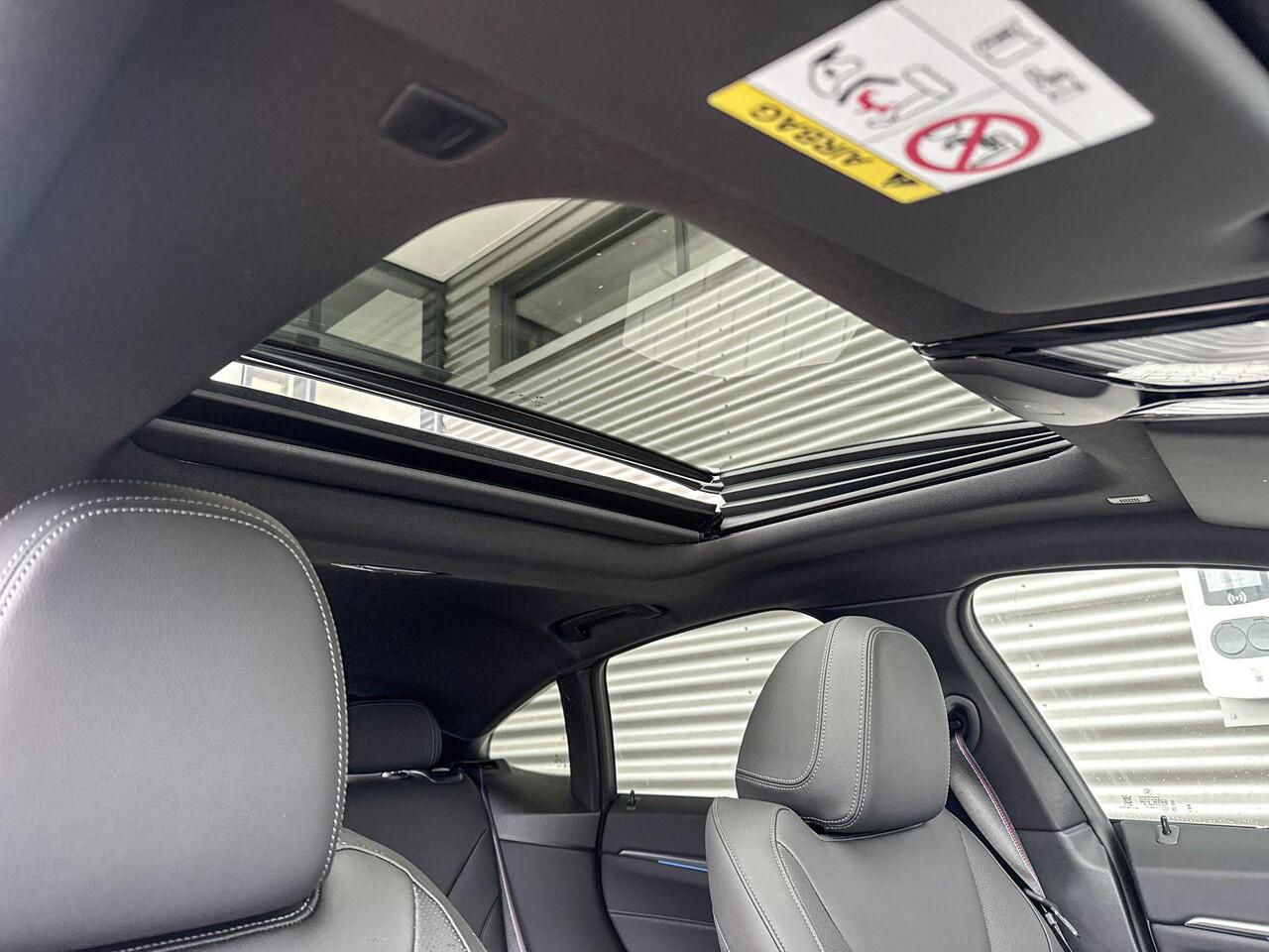 BMW i4 eDrive35 M Sportpakket Pro / Comfort Pack / Schuif-/kanteldak / Achteruitrijcamera