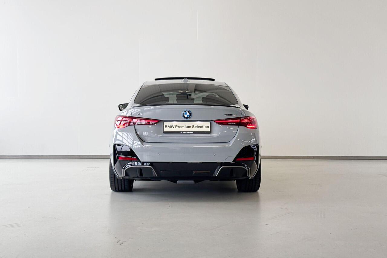 BMW i4 eDrive40 M Sport Edition M Sportpakket Pro | Selections