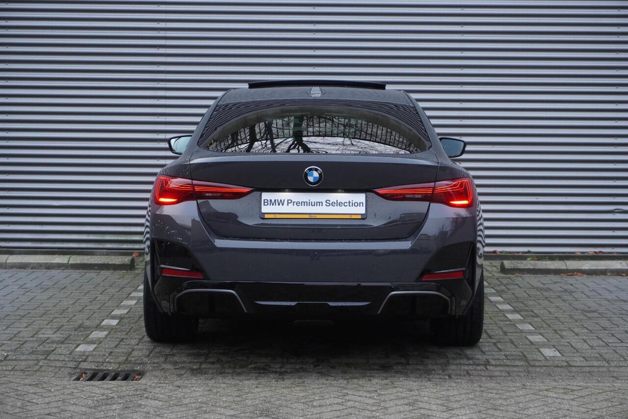 BMW i4 eDrive35 M Sportpakket | Comfort Pack | HiFi System | Comfort Access | Achteruitrijcamera | Stuurwielrand verwarmd