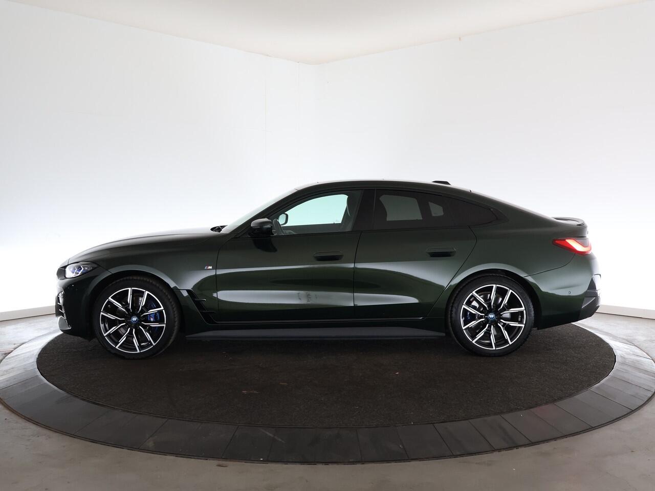 BMW i4 eDrive40 High Executive 84 kWh | M Sport Pro | Panoramadak | ACC | Leder |*