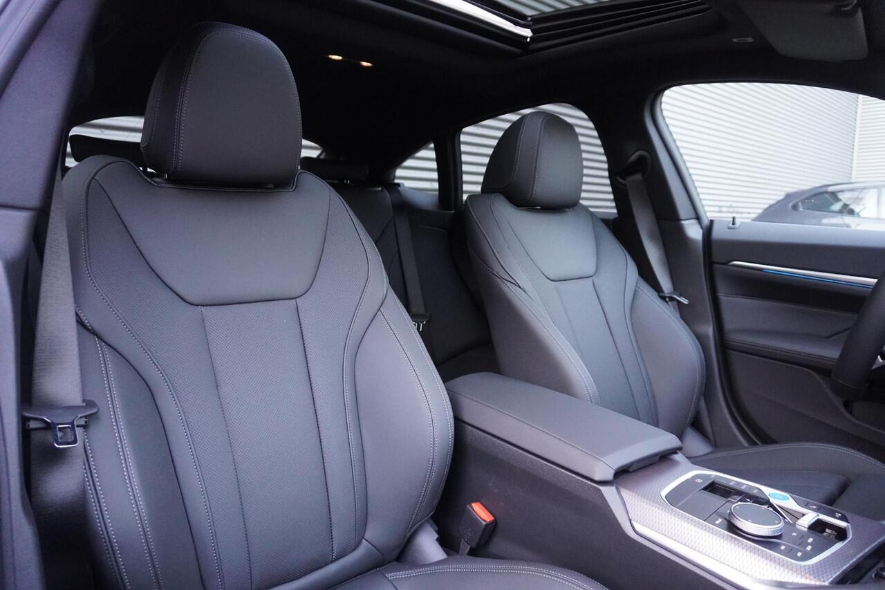 BMW i4 eDrive35 M Sportpakket | Comfort Pack | HiFi System | Comfort Access | Achteruitrijcamera | Stuurwielrand verwarmd