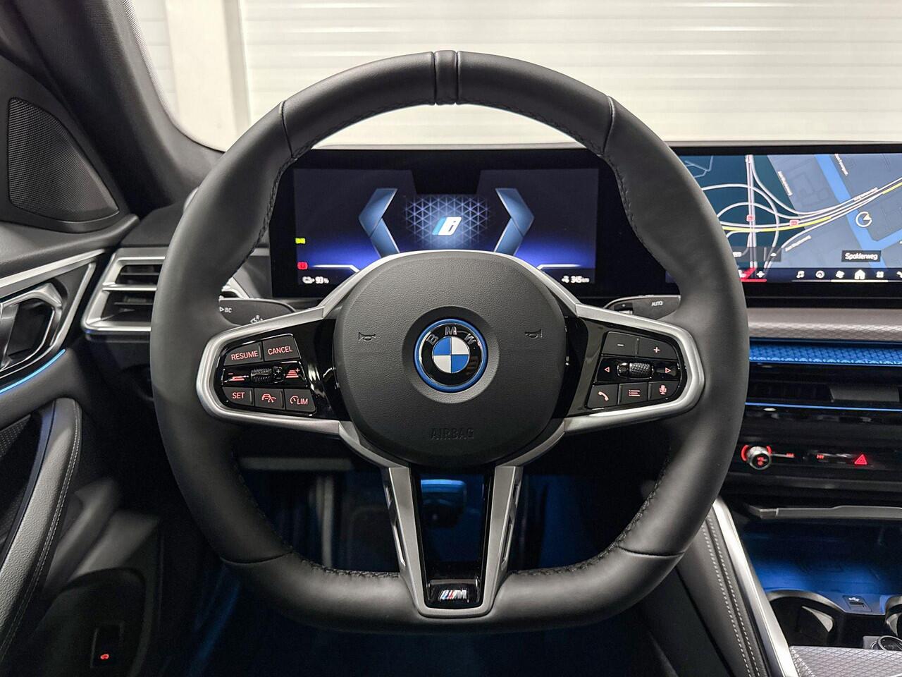 BMW i4 eDrive35 | M-Sport Pro | Comfort Pack | Hifi System | Schuif/-Kanteldak | Comfort Access
