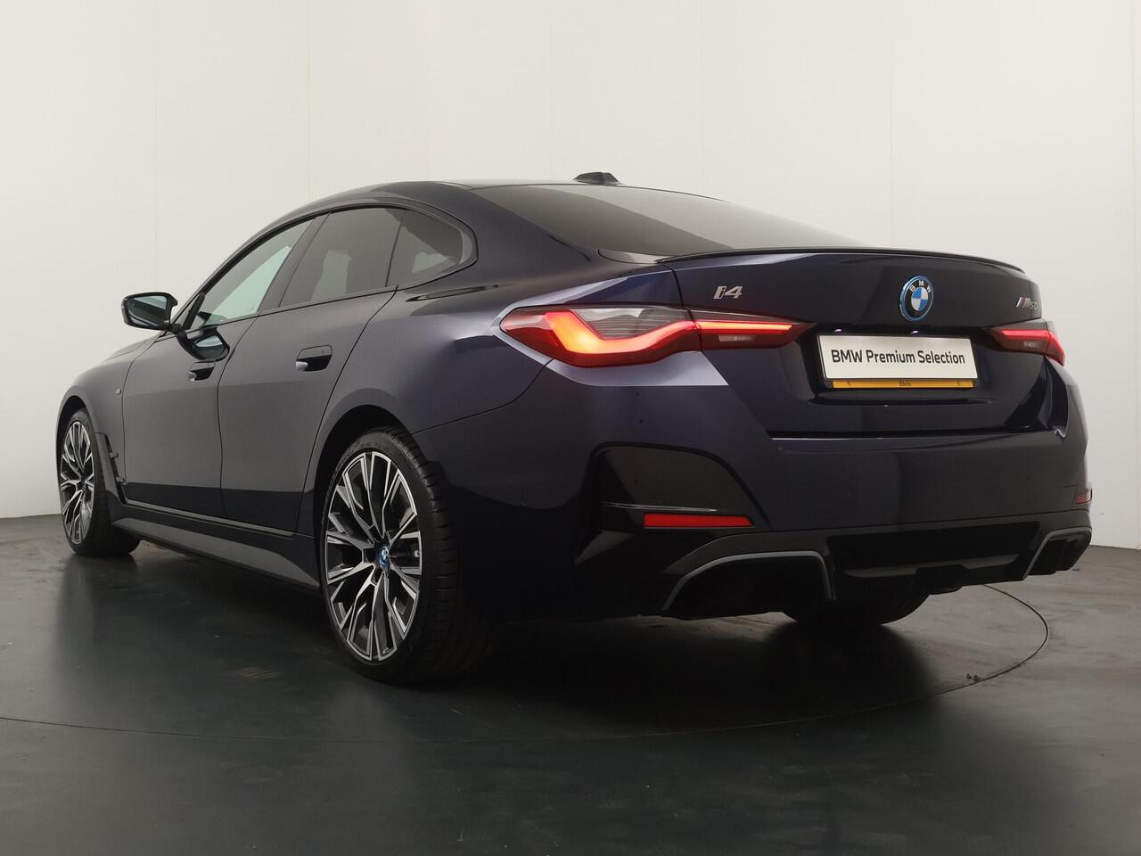 BMW i4 M50 High Executive 84 kWh | Driving Assistant Professional | Trekhaak | Harman Kardon |