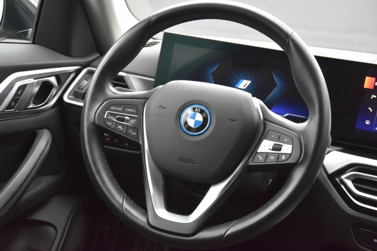 BMW i4 eDrive40 High Executive 84 kWh | 340PK | 18"LMV | CAMERA
