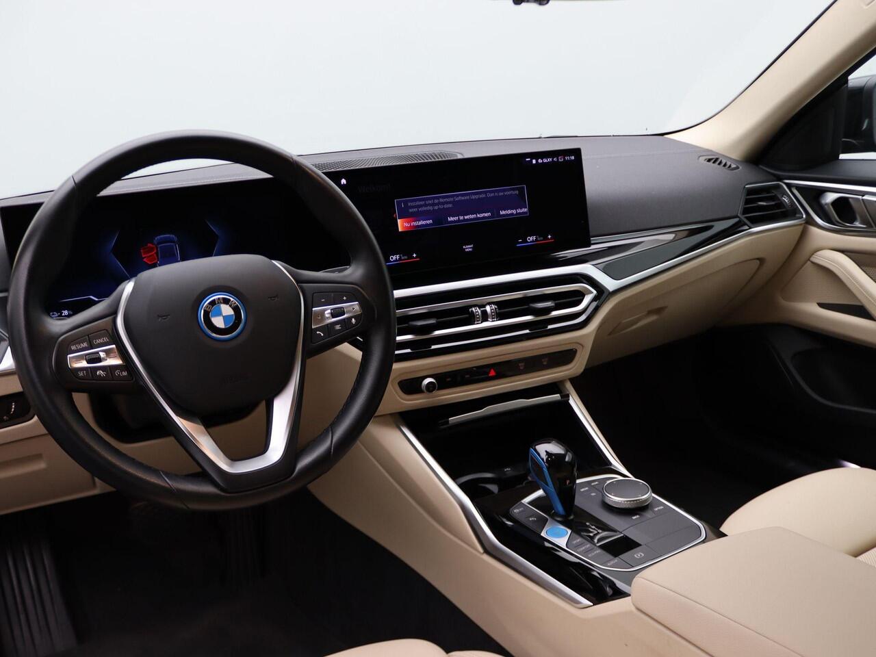 BMW i4 eDrive40 84 kWh Trekhaak | HIFI | Widescreen Display | 17"