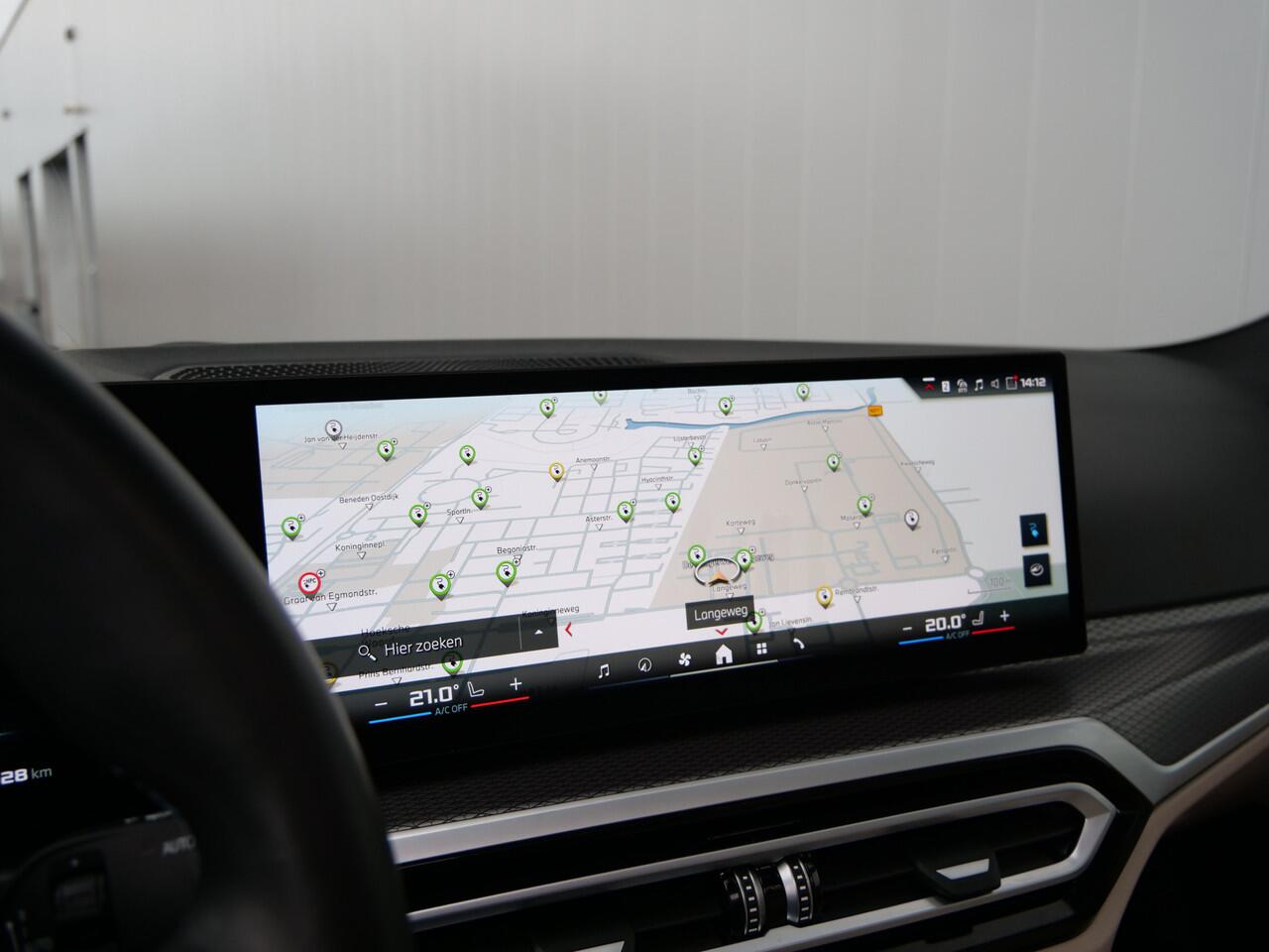 BMW i4 M50 High Executive 84 kWh 544 Pk Automaat Schuifdak / Head-up / Trekhaak / Leer