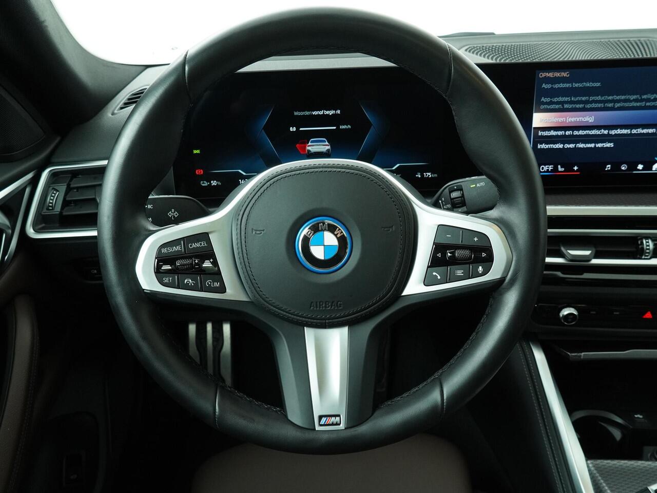 BMW i4 eDrive40 High Executive 84 kWh | M Sportpakket | Opendak |