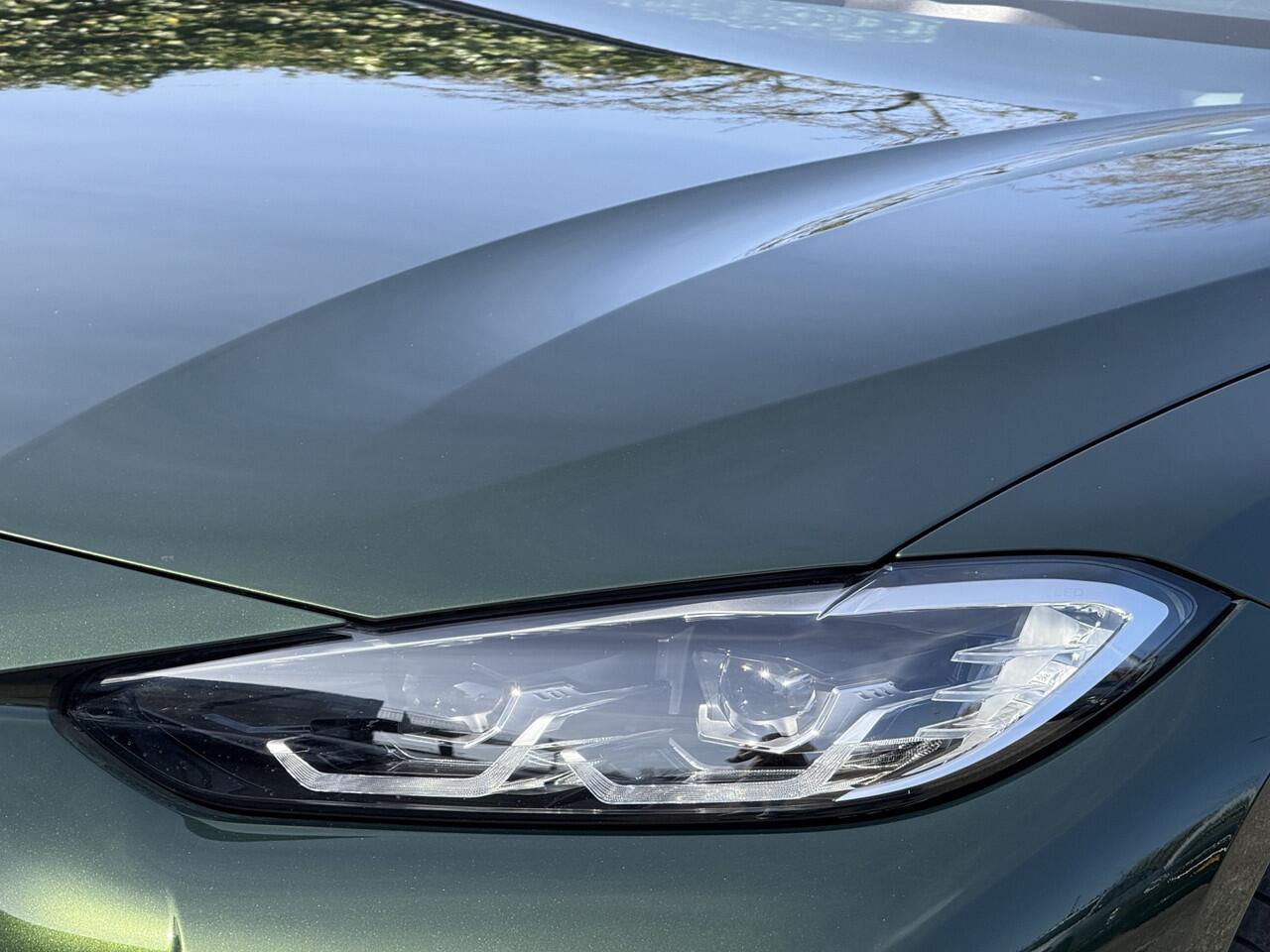 BMW i4 eDrive35 | M-Sport | 19" | Elek. stoelverst. | Stuur + stoelverw.