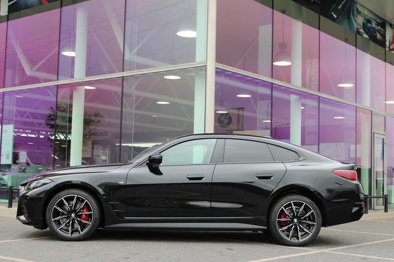 BMW i4 eDrive35 Gran Coupé M Sport / Schuif-kanteldak / Achteruitrijcamera / Adaptieve LED / Active Cruise Control / Live Cockpit Plus / Comfort Access