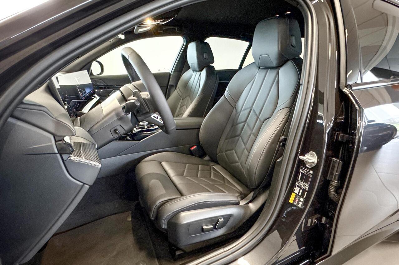 BMW i5 Sedan eDrive40 M Sport Edition | Selections | Stoelventilatie | Comfort Access | Harman Kardon | Trekhaak |