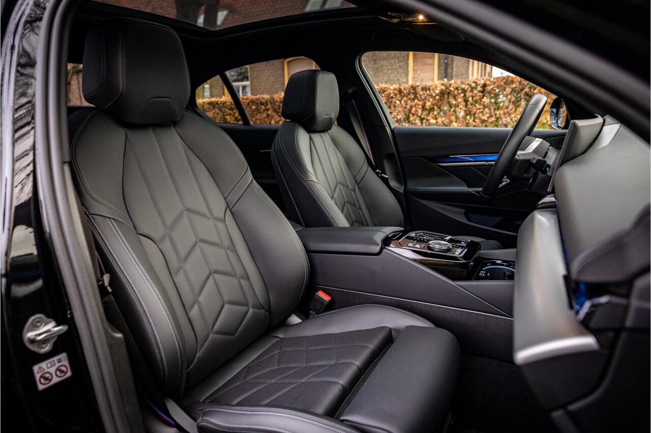 BMW i5 xDrive40 84 kWh 4WD M Sport Pro Panorama 20" HUD ACC Trekhaak