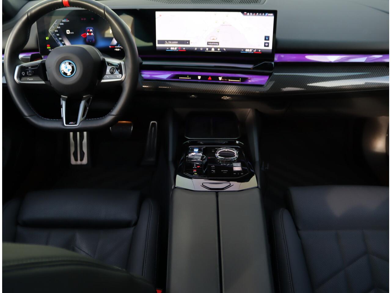 BMW i5 M60 xDrive 84 kWh | Pano | B&W | 94,9% SOH | Head-Up | NAP
