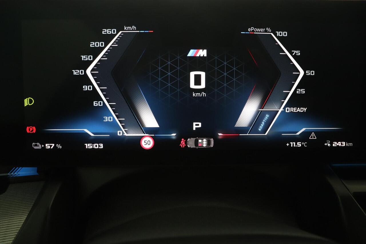 BMW i5 M60 xDrive 84 kWh M Sportpakket Pro | Stoelventilatie | Comfort Access | Trekhaak | Iconic Glow | Innovation Pack | Harman-Kardon