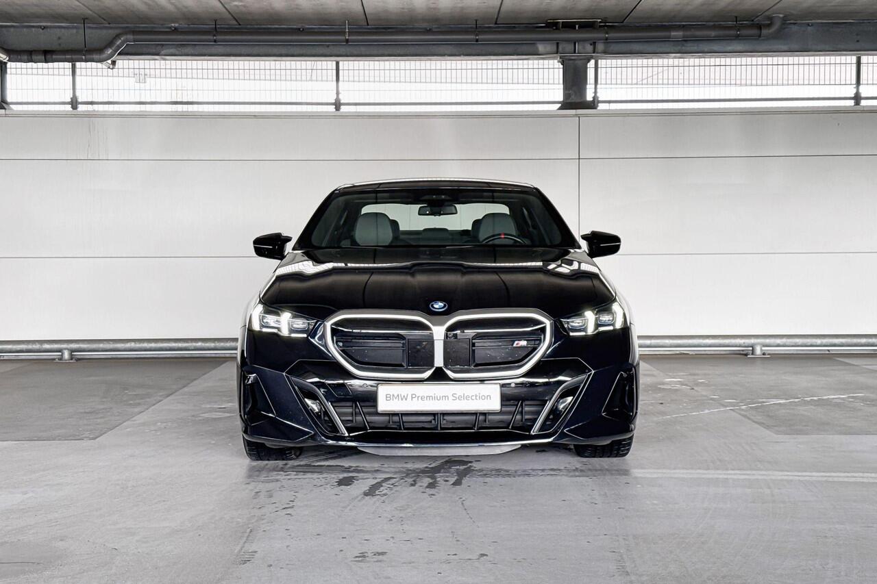 BMW i5 Sedan M60 xDrive 84 kWh