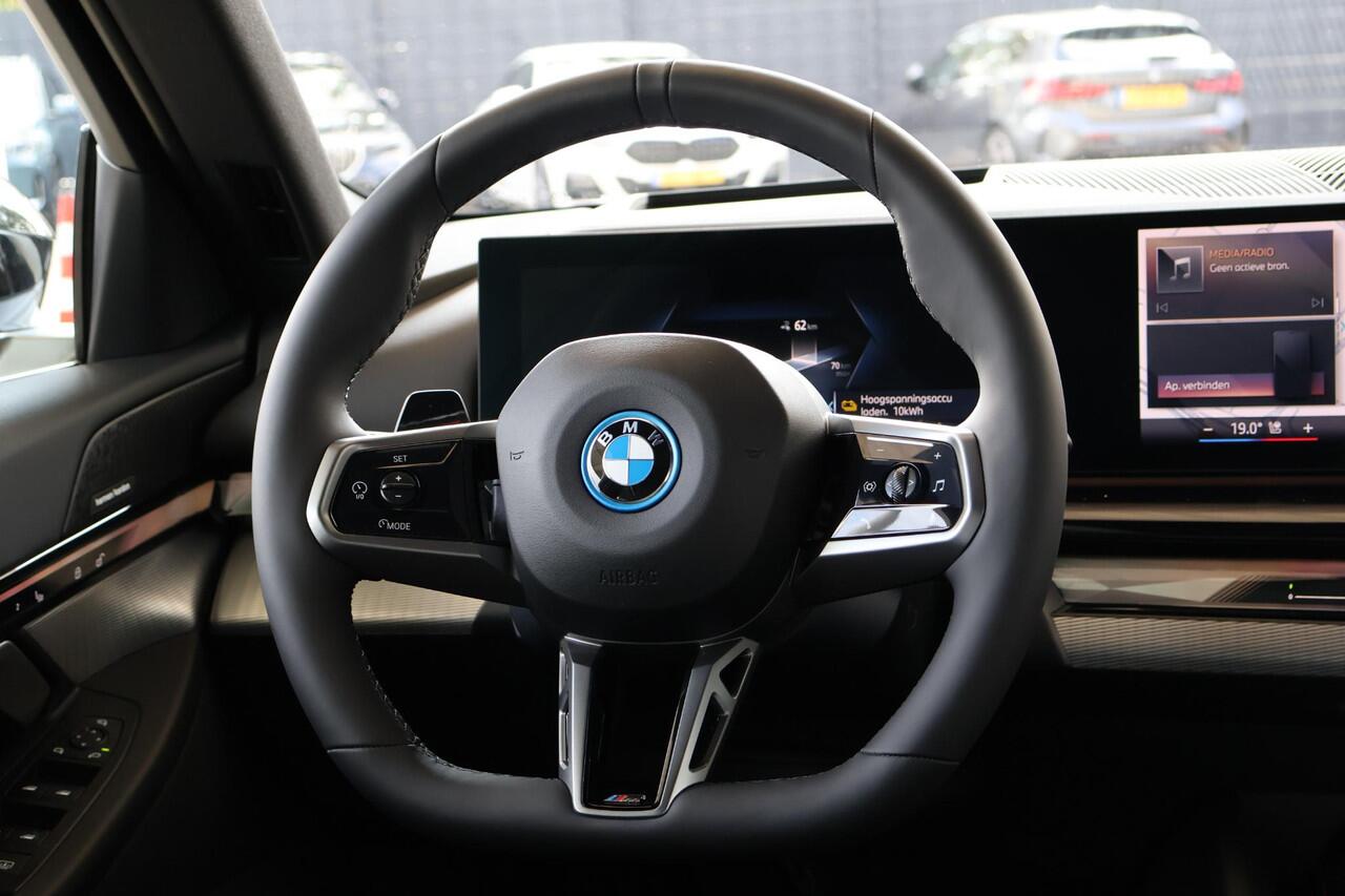 BMW i5 eDrive40 | M Sport Edition | M Sportpakket | Innovation Pack | Travel Pack | Comfort Pack
