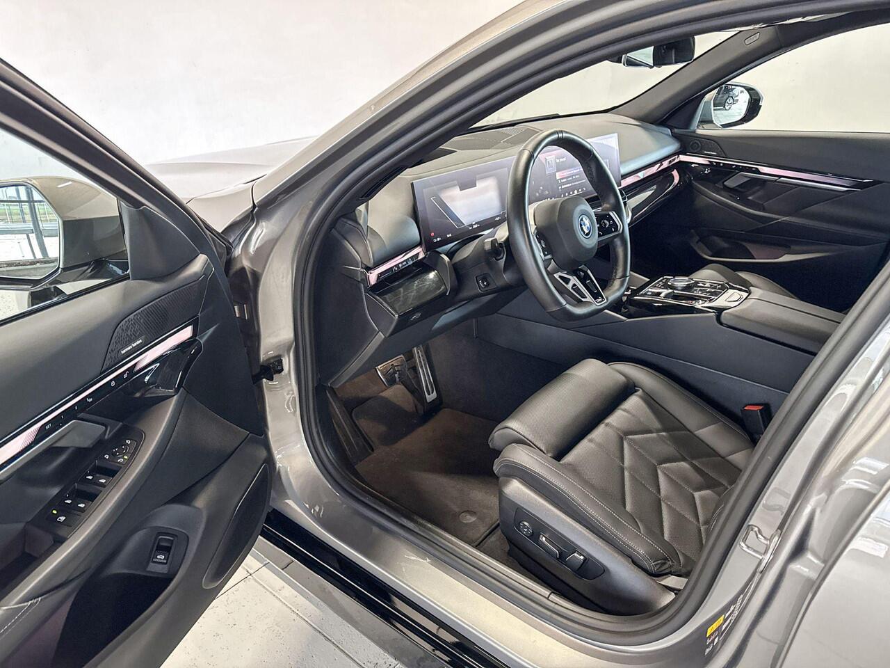 BMW i5 Touring eDrive40 84 kWh