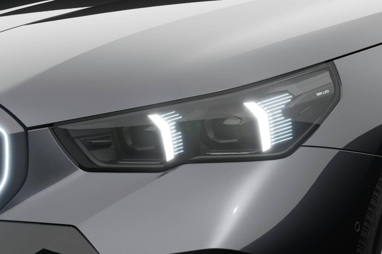 BMW i5 Sedan eDrive40 M Sport Edition | M Sport Pro | Travel Pack | Comfort Pack | Trekhaak | Getint Glas | Laadaansluiting 22kW | VPLD | Showroomvoordeel | ElectricDeals