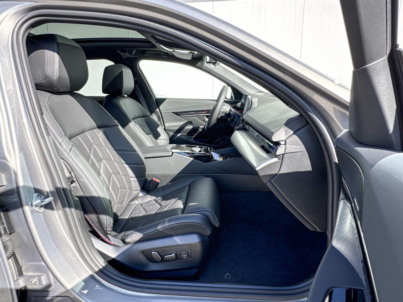 BMW i5 Sedan eDrive40 | M Sport Pro | Innovation Pack | Travel Pack | Comfort Pack