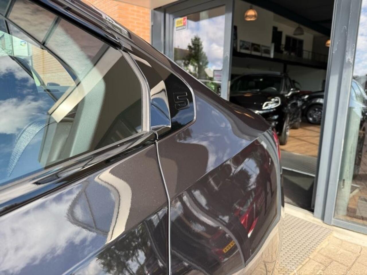 BMW i5 eDrive40 84 kWh