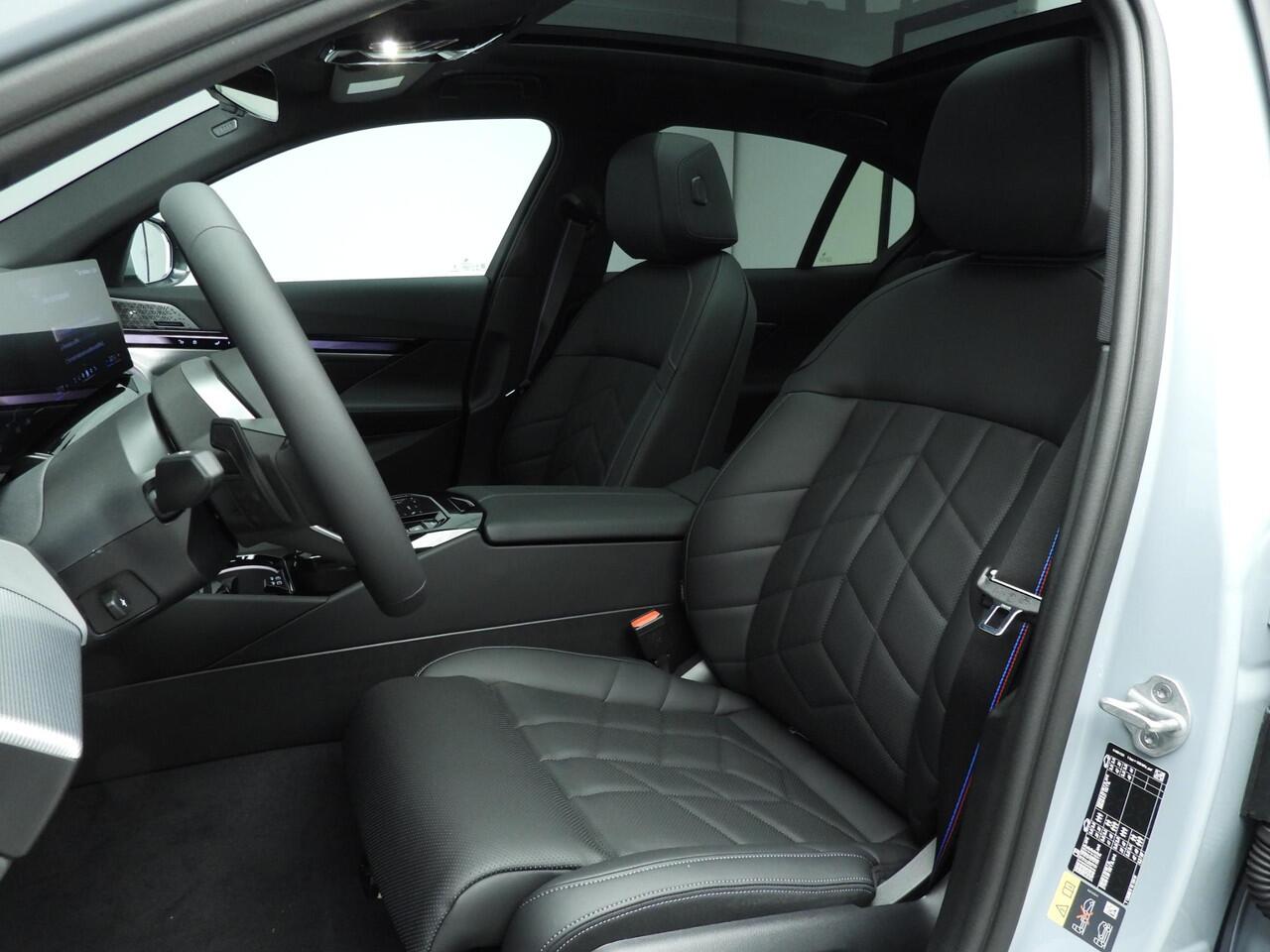 BMW i5 Sedan eDrive40 | M Sport Edition | M Sportpakket Pro | Innovation Pack | Travel Pack | Comfort Pack