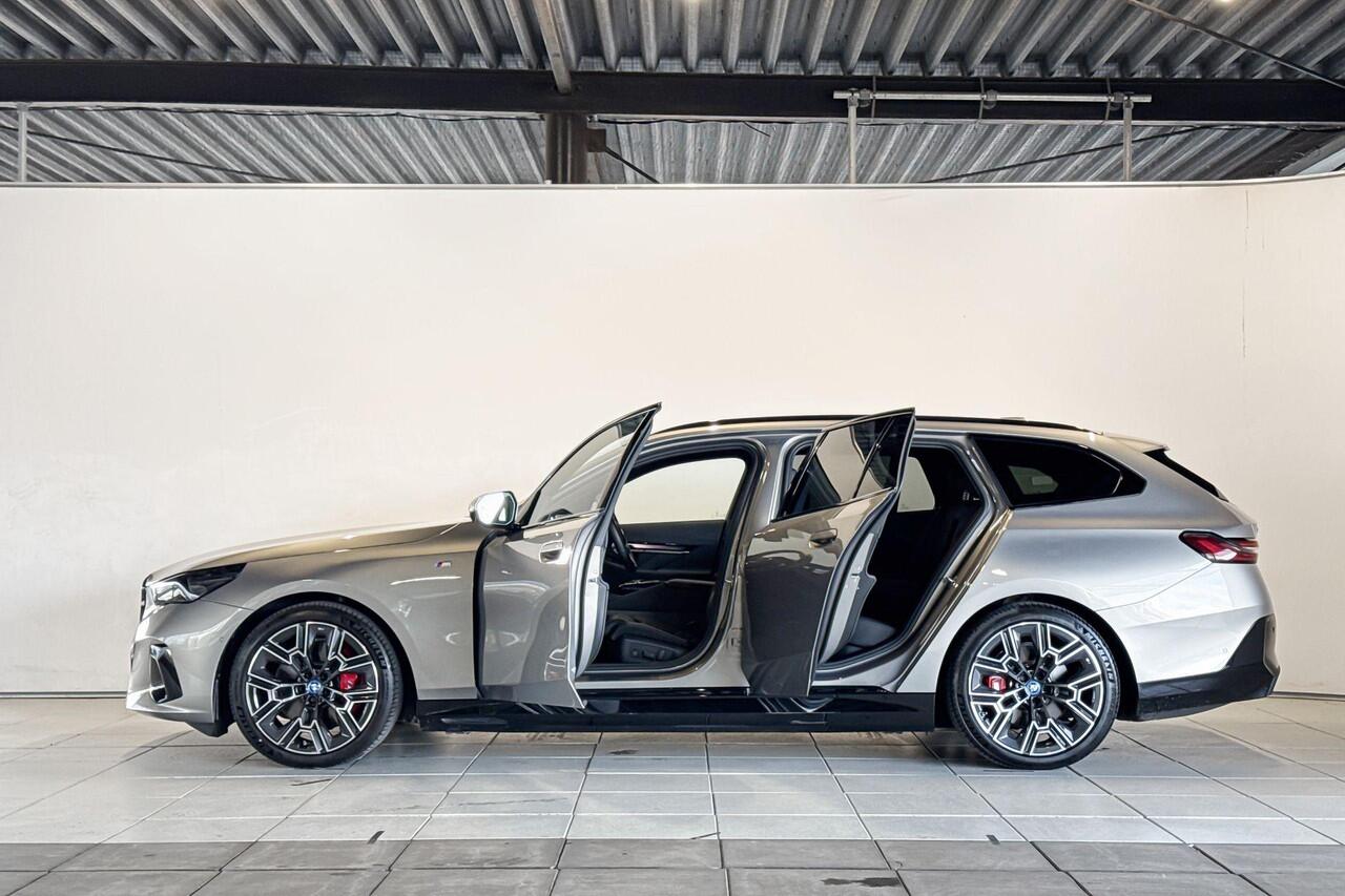 BMW i5 Touring eDrive40 84 kWh