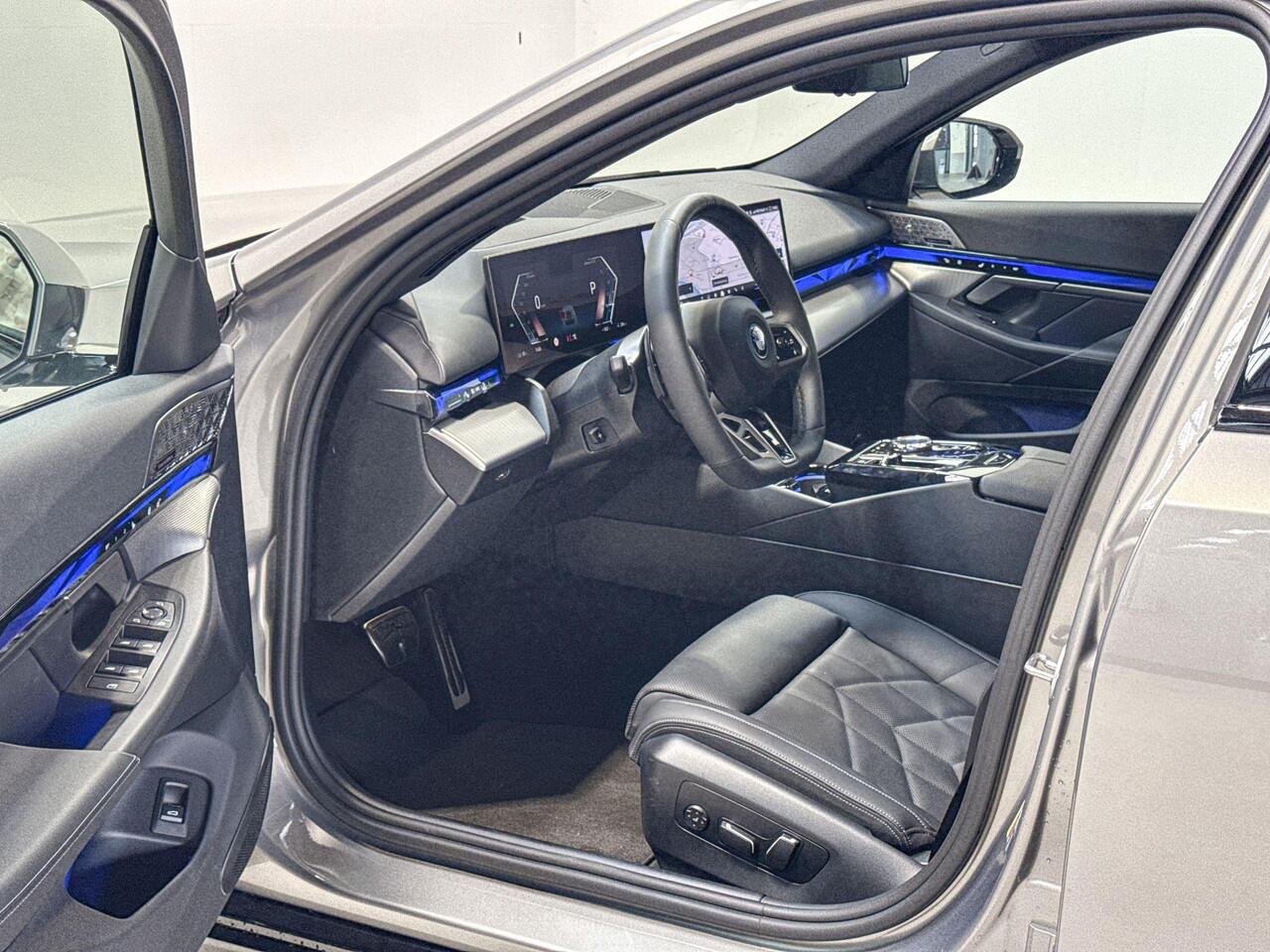 BMW i5 Touring eDrive40 M Sport Edition Innovation Pack