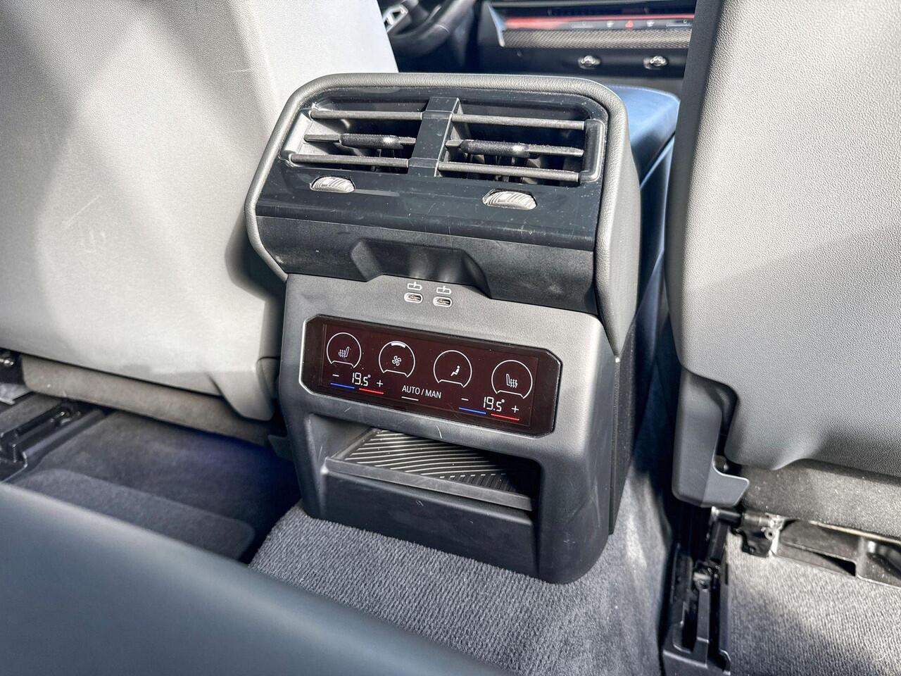 BMW i5 Sedan M60 xDrive 84 kWh