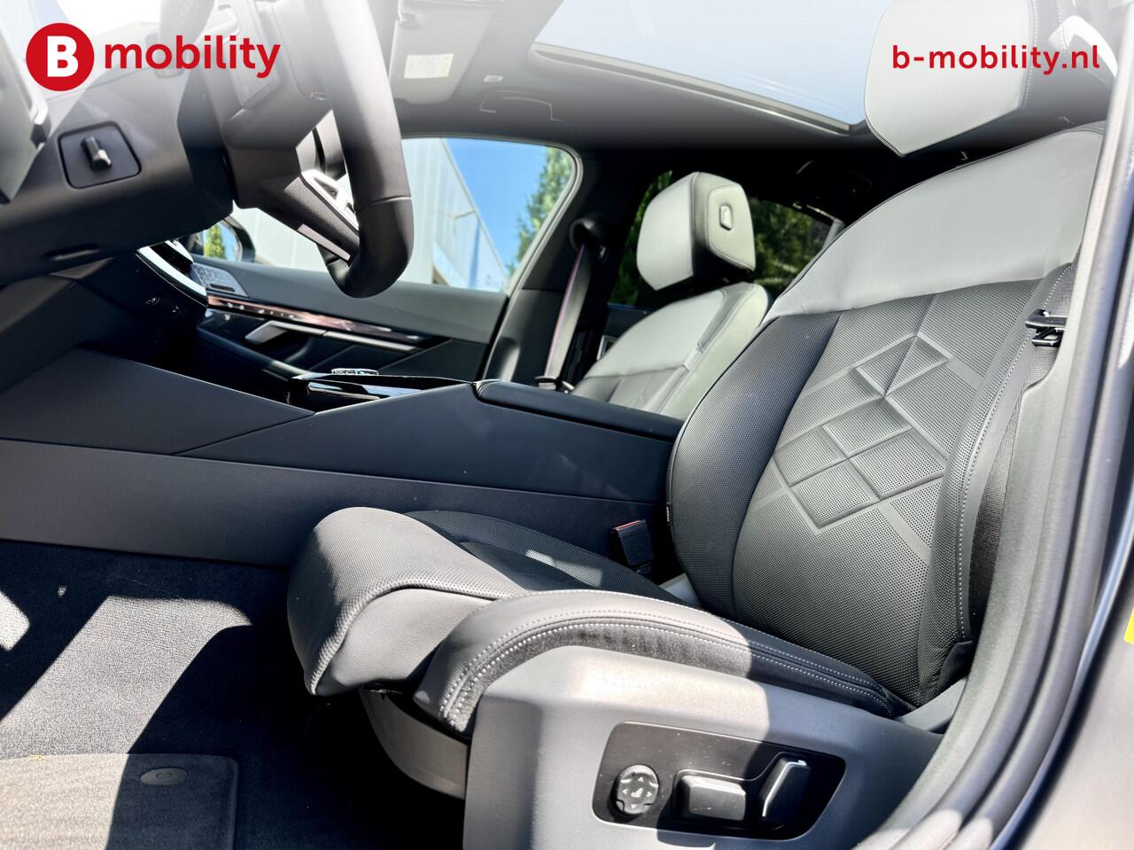 BMW i5 M60 xDrive M Sportpakket Pro Nw.prijs ¤135.592,- Trekhaak | Glazen Panoramadak | Driving Assistant Prof. | Parking Assistant prof. | Bowers & Wilkins Sound System