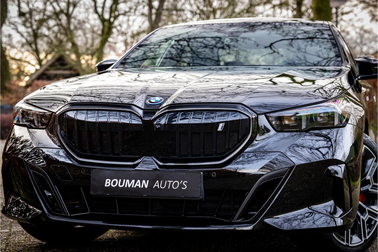 bmw-i5-xdrive40-84-kwh-4wd-m-sport-