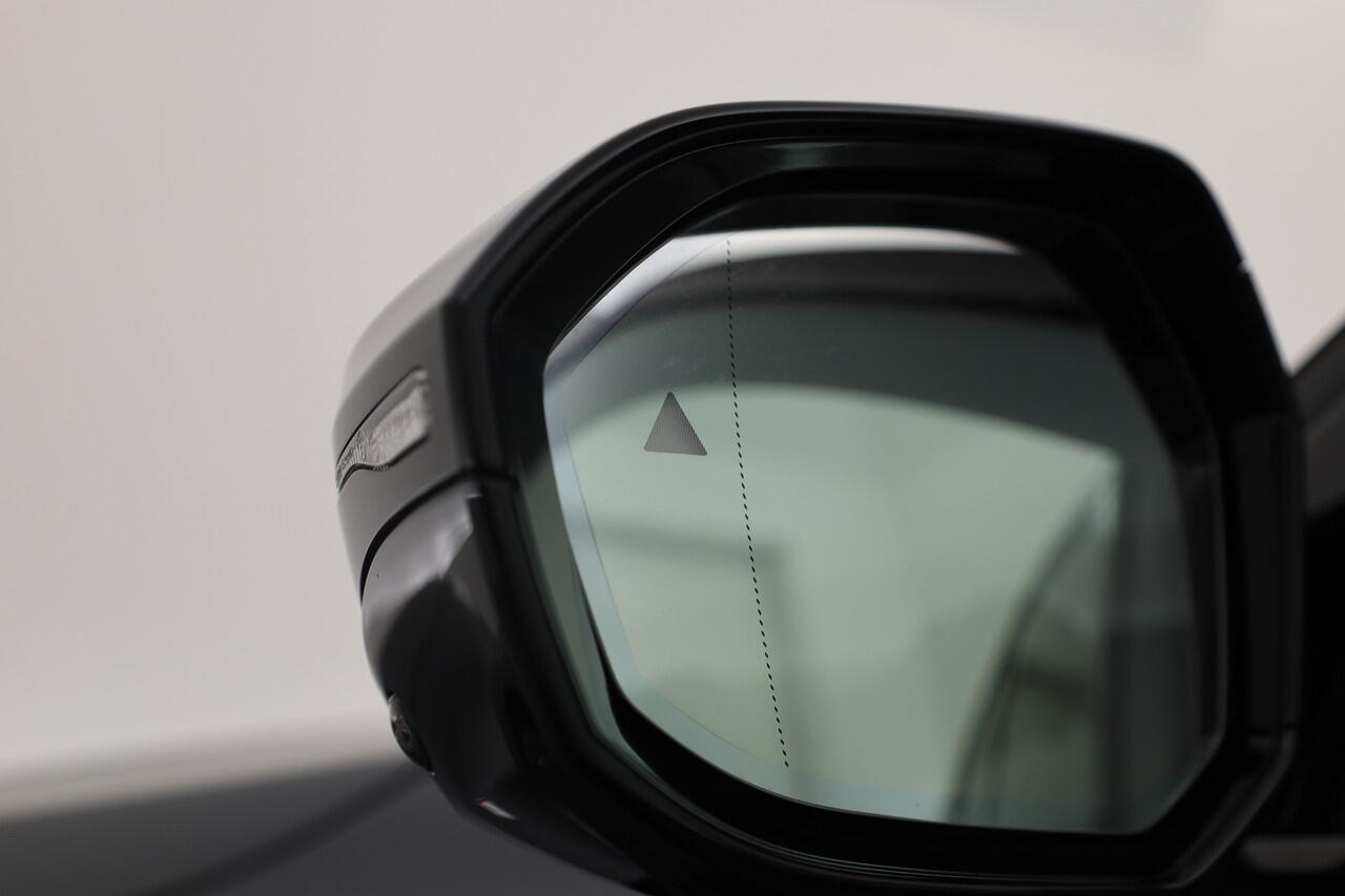 BMW i5 M60 xDrive 84 kWh M Sport | Driving Assistant Pro | M sport | Pano | HUD | Deep Frozen Grey | 21 inch