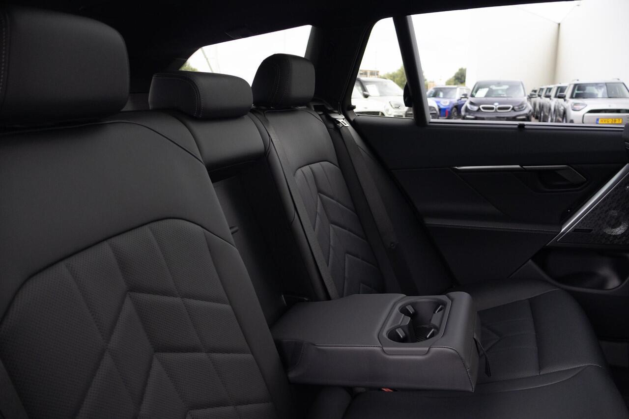 BMW i5 M60 xDrive 84 kWh Panoramadak/ Stoelventilatie/ Comfort Pack/ Driving Assistant Professional/