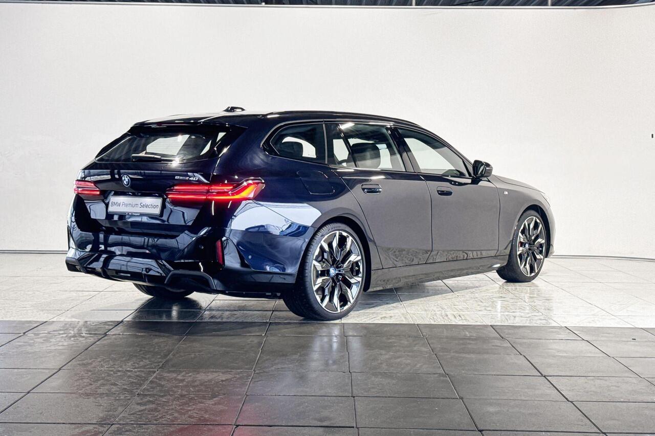 BMW i5 Touring eDrive40 M Sport Edition Innovation Pack | Selections