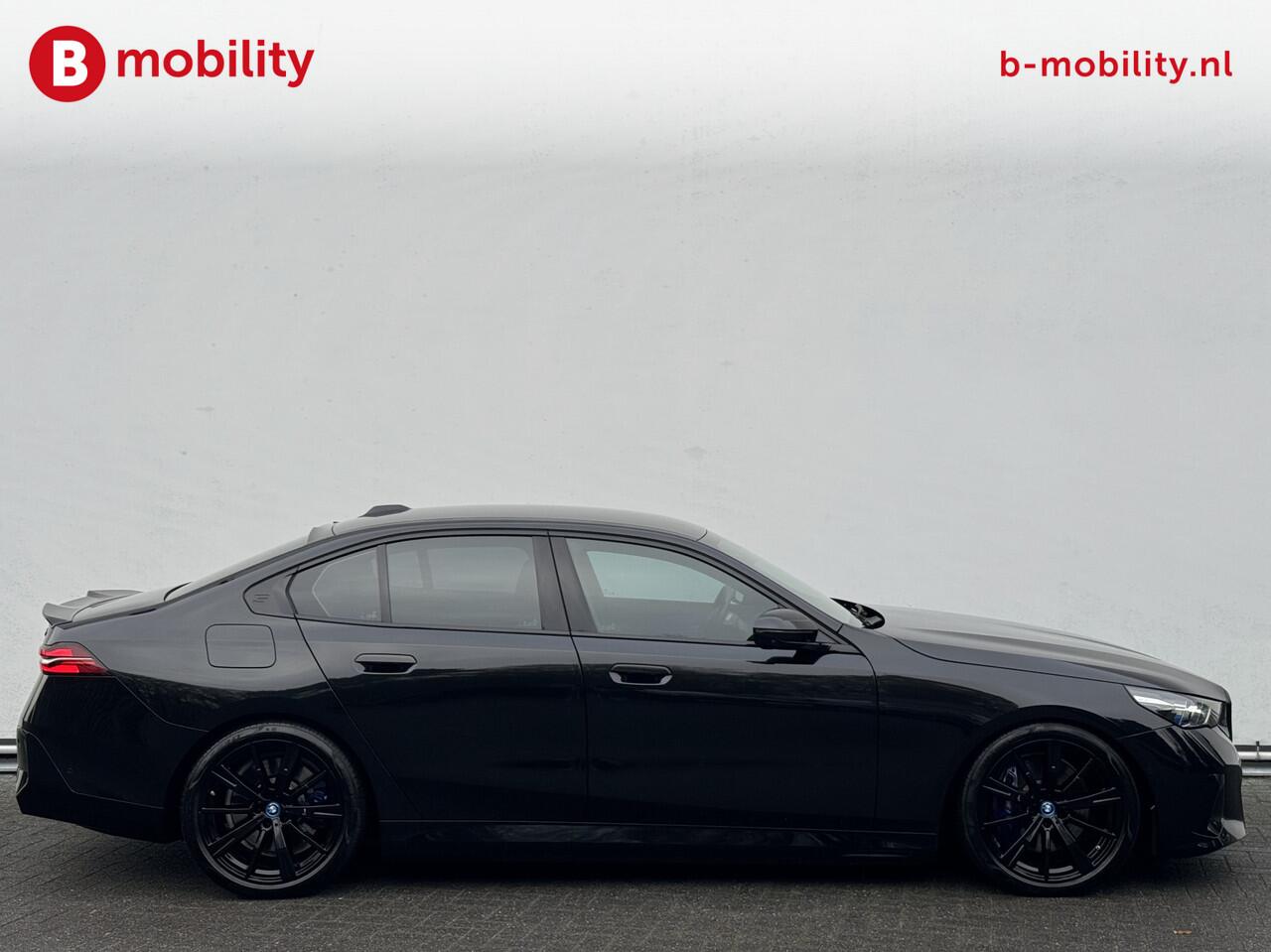 BMW i5 M60 xDrive 84 kWh M-Sport Trekhaak 2.000KG! Harman Kardon | 360 Camera | Head Up Display | DAB Audio