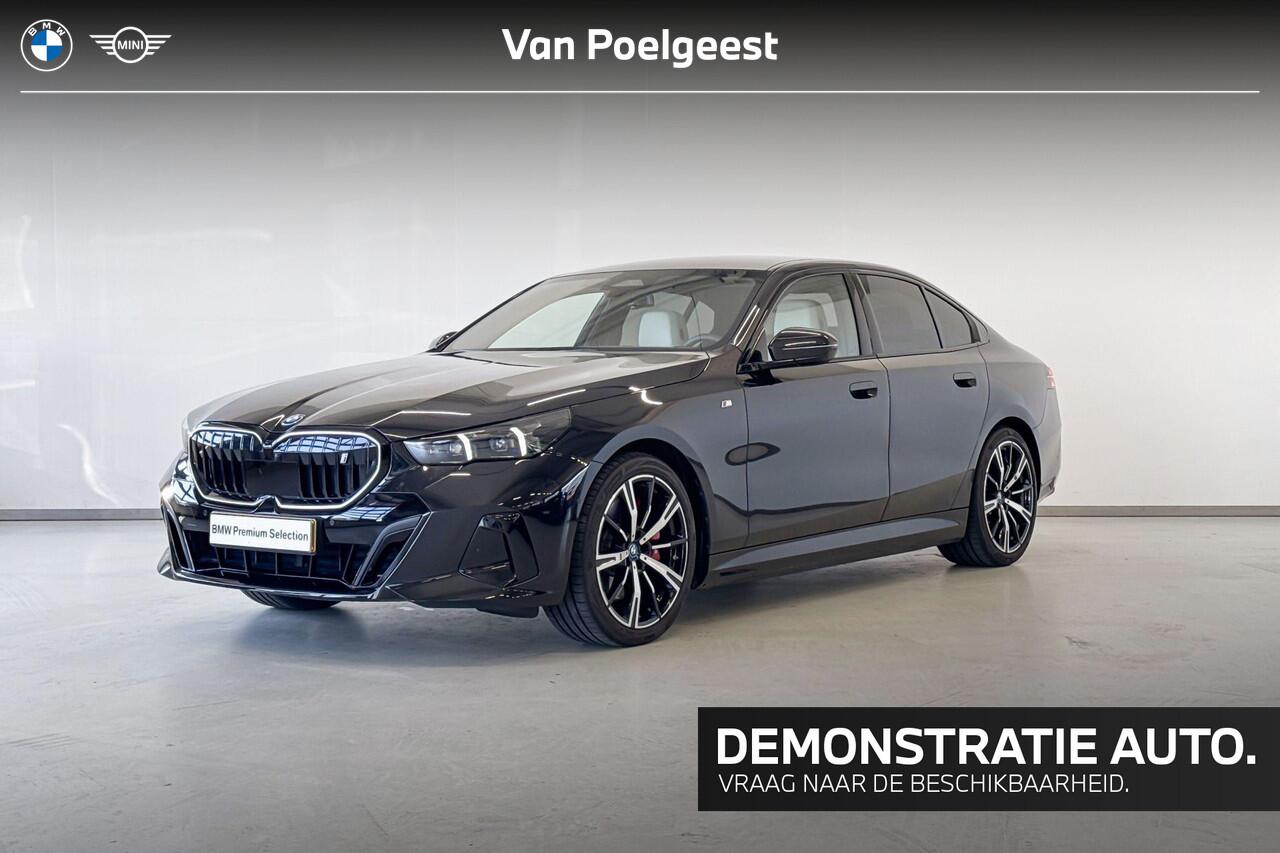 BMW i5 Sedan eDrive40 Innovation Pack M Sport Edition | Selections