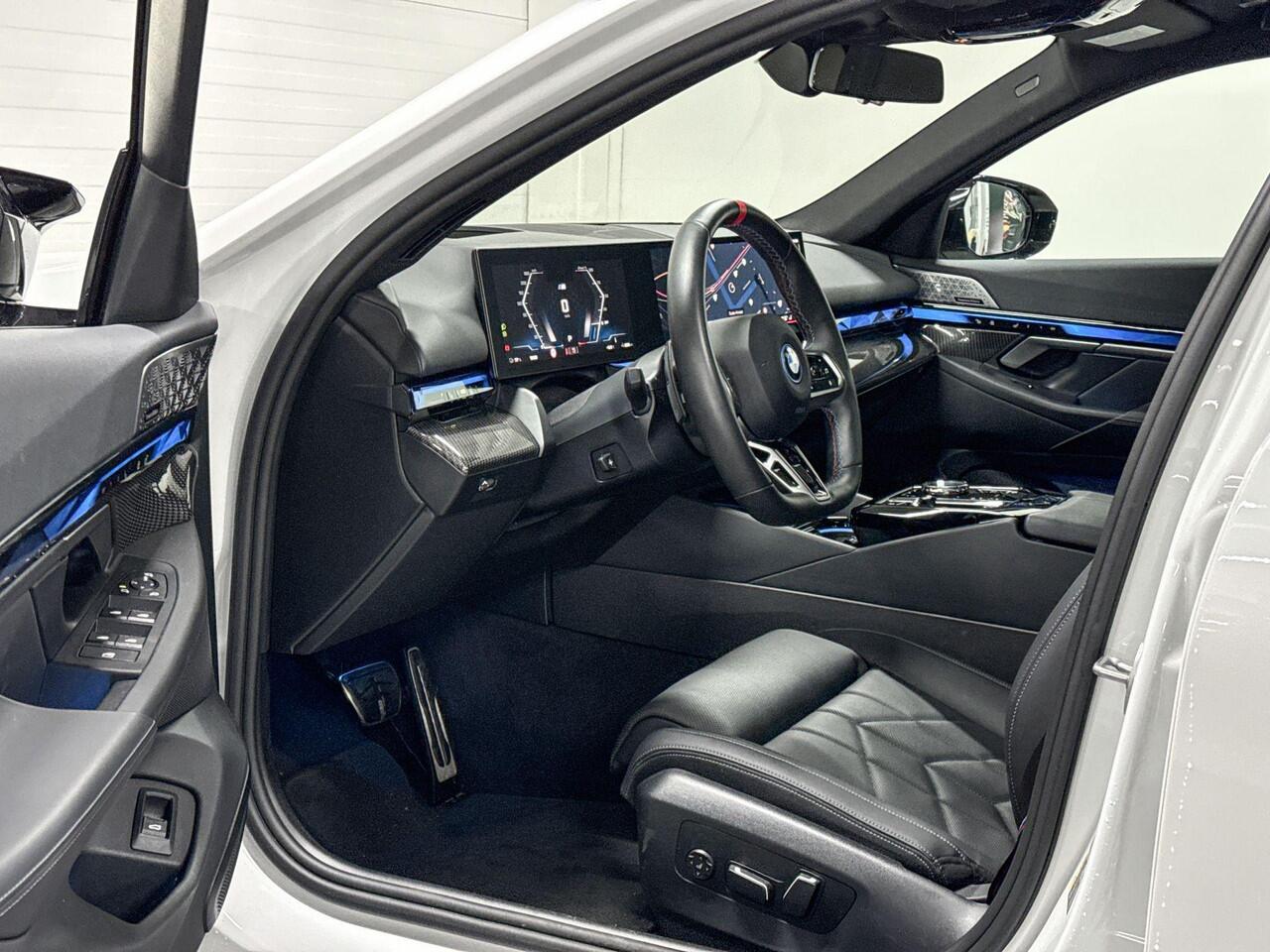 BMW i5 Sedan M60 xDrive 84 kWh | Selections