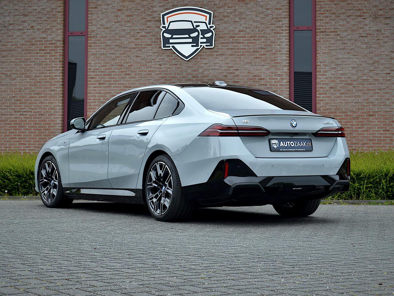 BMW i5 eDrive40 M Sport Pro Innovation B&W Nieuwstaat