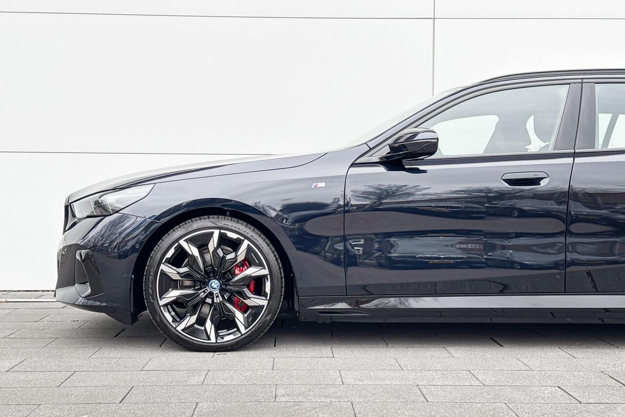 BMW i5 Touring eDrive40 M Sport Edition
